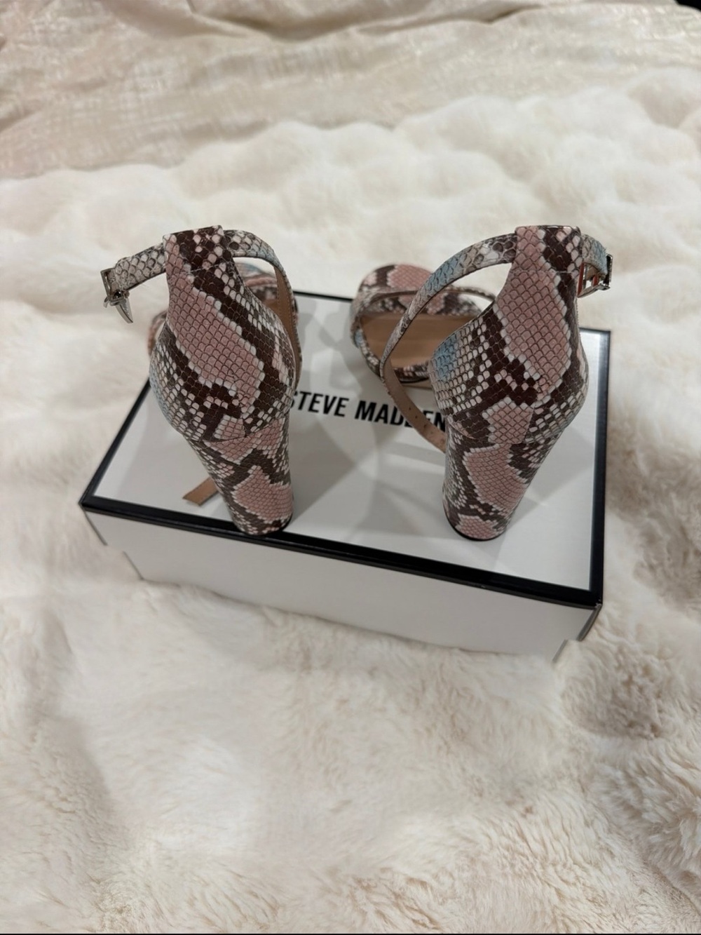 Call it spring heels - Picture 4 of 6